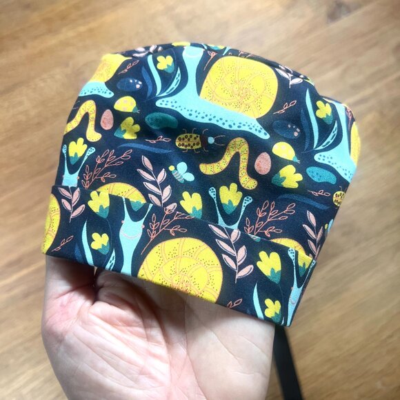 NWOT Ponytail scrub cap, scrub hat, surgical cap, ponytail scrub hat - Picture 3 of 4